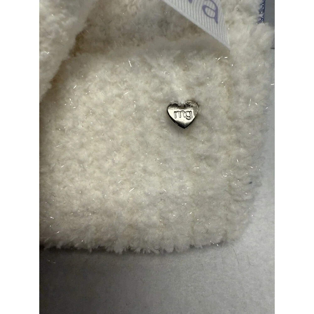 Madden Girl Beanie And Gloves Ivory Faux Fur with Shimmering Sparkles New - Picture 6 of 9